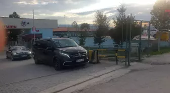 CHP Genel Başkanı Özgür Özel, Düzce Cezaevinde Pınar Türker'i Ziyaret Etti