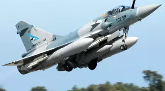 Fransa, Ukrayna'ya Aster füzeleri ve Mirage 2000 savaş uçakları gönderiyor
