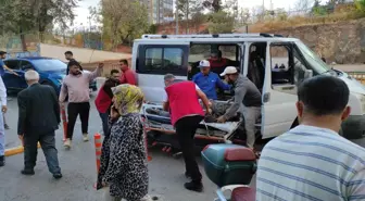 Şanlıurfa'da İnşaatta Düşen 13 Yaşındaki Çocuk Yaralandı