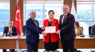 Hacettepe Üniversitesi Eğitim Fakültesi ISO 9001 Kalite Belgesi Aldı