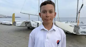 11 Yaşındaki Yelkenci Rüzgar Uzel, Şampiyonluklarına Devam Ediyor