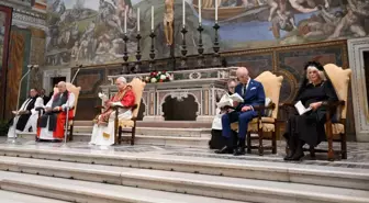 Vatikan'da 5 asır sonra bir ilk! İngiliz Kralı, Papa ile dua etti