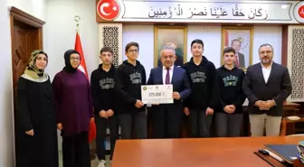 Bayburt Anadolu İmam Hatip Lisesi'nden Filistin İçin Hayır Çarşısı