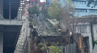 Beşiktaş'ta İnşaatta İstinat Duvarı Yıkıldı