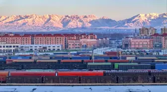 Horgos Limanı, Çin'in Ticari Araç İhracatında Zirveye Ulaştı