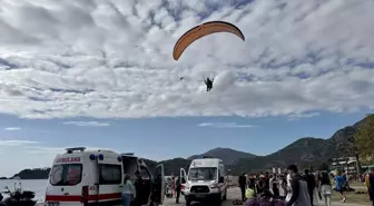 Fethiye'de Yamaç Paraşütü Çarpıştı: 3 Yaralı