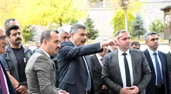 İspir'deki heyelan bölgesine kaya tahkimatı yapılıyor
