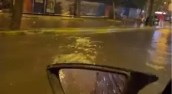 İstanbul'da Sağanak Yağış Sonrası Su Baskınları