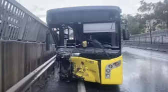 Otobüs bariyerlere çarptı, sürücü alkollü çıktı