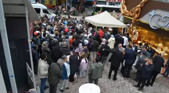 Darıca'da Kuyumcu Zinciri Yeni Şubesini Açtı, Hediyelerle Müşteri Çekti