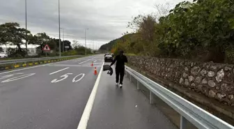 Zonguldak'ta Kontrolden Çıkan Otomobil Bariyere Çarptı