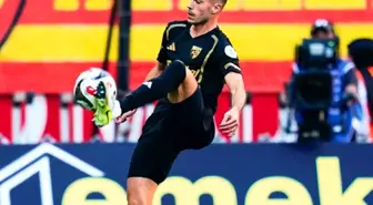 Kayserispor'un Benes'i Fatih Karagümrük Maçında Kırmızı Kart Gördü