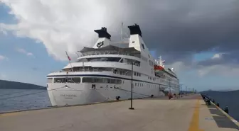 Bodrum'a 271 Yolcu Getiren Star Legend Kruvaziyeri Limana Yanaştı