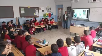 Yeşilay'dan Öğrencilere Teknoloji Bağımlılığı ve Sağlıklı Yaşam Semineri