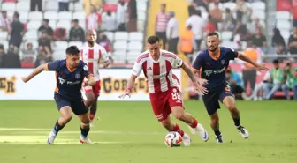 Antalyaspor, Başakşehir'e 4-0 Yenildi