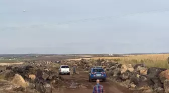 Şanlıurfa'da Çiftçinin Tarlasında Patlamamış Mühimmat Bulundu