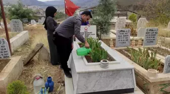 Sason şehitleri Bozkurt ve Araz şehadet yıl dönümlerinde unutulmadı