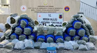 Mersin'de Uyuşturucu Operasyonu: Yüzlerce Kilo Uyuşturucu ve Tabanca Ele Geçirildi
