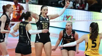 VakıfBank, Galatasaray'ı 3-0 Geçerek 4'te 4 Yaptı