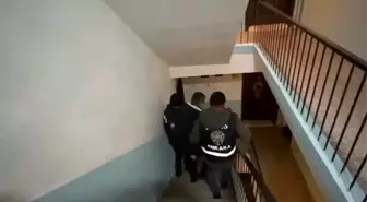 24 Suç Dosyası Olan Firari Şahıs, 7 Yıl Saklandığı Ofiste Yakalandı