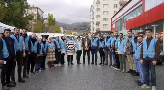 AK Parti Erzurum İl Başkanı'ndan Pazar Ziyareti