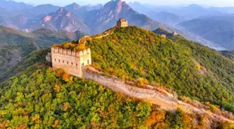 Çin Seddi Sonbaharda Görsel Şölen Sunuyor