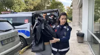 Samsun'da Marketten Yiyecek ve İçki Çalan İki Şüpheli Gözaltına Alındı