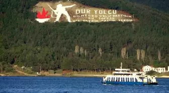 Çanakkale'de Feribot Seferleri Olumsuz Hava Nedeniyle İptal Edildi