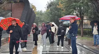 Kırklareli'nde Sağanak ve Rüzgar Etkili