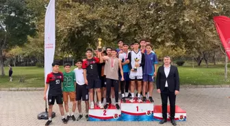 Kuyucak'ta Cumhuriyet Kupası Kros Müsabakaları Yapıldı