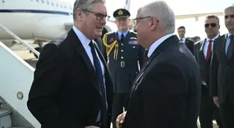 Milli Savunma Bakanı Güler, İngiltere Başbakanı Starmer'i karşıladı