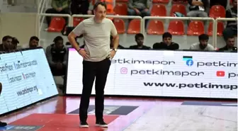 Aliağa Petkimspor'un Galibiyeti Özhan Çıvgın'ı Sevindirdi