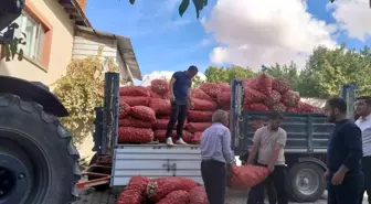 Sivrihisar'da Çiftçiler Zekat Olarak Mahsullerini Bağışladı