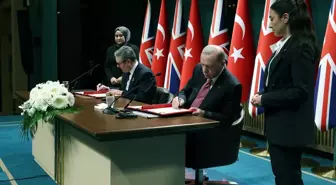 Türkiye ile Birleşik Krallık arasında Eurofighter savaş uçağı işbirliği anlaşması imzalandı