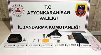 Afyonkarahisar'da Uyuşturucu Operasyonu: 4 Gözaltı