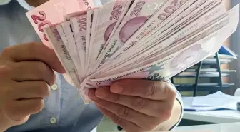 AYM'den memur ve emekliyi üzecek zam kararı