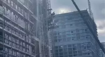 Dört inşaat işçisinin bulunduğu yük asansörü düştü! Bir işçi zemine çakıldı