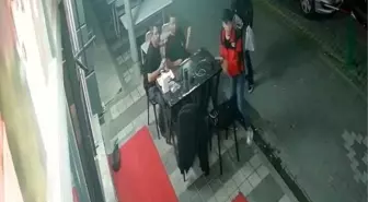 Manisa'da 6.1 Büyüklüğünde Deprem Panik Yarattı