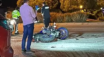 Çeşme'de Trafik Kazası: Motosiklet Sürücüsü Hayatını Kaybetti