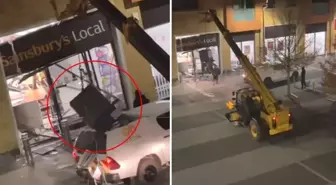 Akıllara durgunluk veren soygun! İş makinesi ile ATM çaldılar