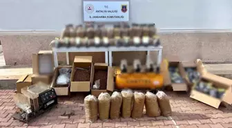 Antalya'da Kaçak Sigara Operasyonu: Çok Sayıda Malzeme Ele Geçirildi