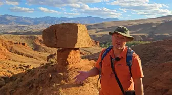 Kars'taki Kızıl Kaya Oluşumları Sosyal Medyada İlgi Gördü