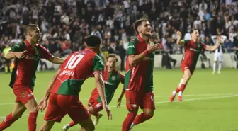 Karşıyaka, Uşakspor ile Zirve Mücadelesine Hazırlanıyor