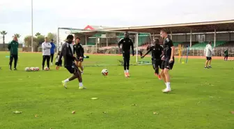 Kocaelispor'un Genç Yıldızı Nonge, Başakşehir Maçında Hedefi Galibiyet