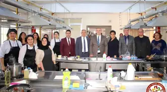 Köşk Lisesi'nde Aileler Arası Mutfak Yarışması Düzenlendi