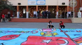 Erdemli'de Öğrencilerden 480 Parçalı 'Cumhuriyet Yapbozu'