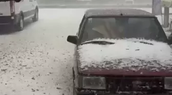 Muğla'da Dolu Yağışı Sokakları Beyaza Bürüdü