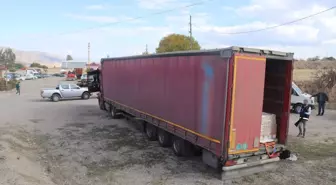 Suşehri'nde Düzensiz Göçmen Operasyonu: 8 Yakalandı, 1 Tutuklandı