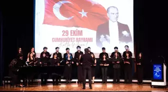 Yaşar Üniversitesi Cumhuriyetin 102. Yılını Coşkuyla Kutladı