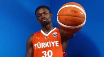 Adem Bona kimdir, kaç yaşında, aslen nereli? Adem Bona Türk mü?